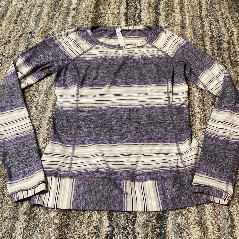 Lululemon Purple Long sleeve Tight Fitting